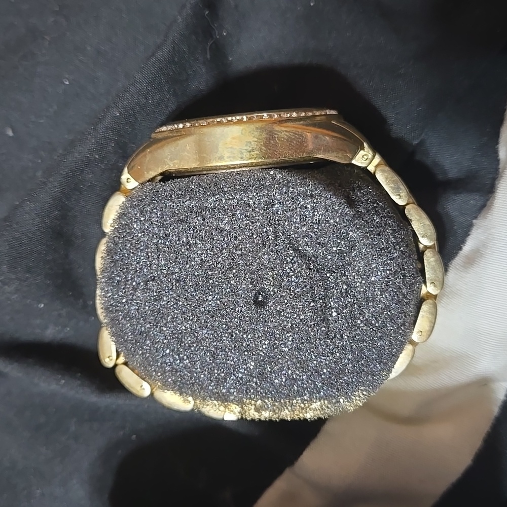 Rare Beauty And The Beast Wristwatch - Picture 2 of 5